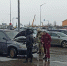 В Белгороде на парковке Сити Молла прохожие вытащили ребёнка из закипевшей машины - БелПресса