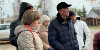Анна Куташова провела встречу с жителями села Карнауховка Крутологского поселения - Сетевое издание Знамя 31