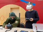 Полёты в узком пространстве. В Белгороде школьники изучают беспилотные авиационные системы - Изображение 1