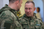 Добровольцам отряда «Барс» передали боевое знамя