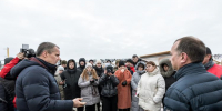 Гладков вновь встретился с жильцами микрорайонов ИЖС Старооскольского округа - БелПресса