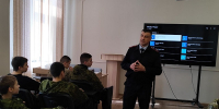 Белгородские автоинспекторы продолжают проводить тренинги по безопасности дорожного движения с курсантами Центра развития военно-спортивной подготовки и патриотического воспитания молодежи «Воин» - ГИБДД