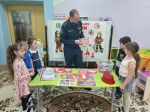 Познавательная встреча со спасателями