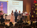 В Белгороде проходят торжественные выпускные вечера для школьников