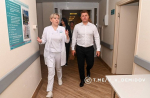 Валентин Демидов навестил белгородцев, проходящих лечение в горбольнице №2