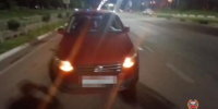 Водитель «Фольксвагена» наехал на подростка на пешеходном переходе в Старом Осколе - БелПресса