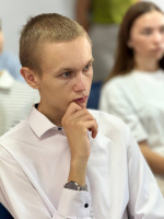 Прошла встреча молодежи Белгородской области с Игорем Лазаревым  в рамках проекта «ГосСтарт.Политика»