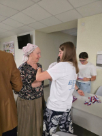 Акция ко Дню Государственного флага в пункте временного размещения