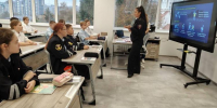 Госавтоинспекторы провели профилактические беседы с учениками школы № 48 Белгорода - БелПресса