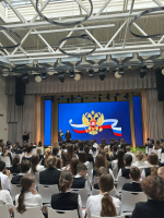 В школе села Репное состоялась встреча с сотрудниками правоохранительных органов.