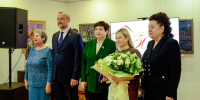 Памятный знак «Посол культуры» Союза женщин России вручен Ольге Александровне Лесных - Управление культуры