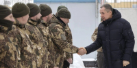 Вячеслав Гладков передал подразделению «Орлан» 10 бронированных автомобилей с системой РЭБ - Сетевое издание Знамя 31
