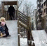 В Белгороде установили две многометровые горки для катания на ледянках и ватрушках - БелПресса