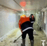 В подземном переходе «Сокол» в Белгороде убирают наледь - Мир Белогорья