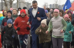 В Белгороде на набережной «Берега» прошёл «Цветочный забег», приуроченный к 8 Марта