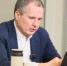 Вячеслав Гладков ответил на вопрос о выплатах для многодетных семей - Сетевое издание Знамя 31