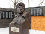 Бюст Николая Вялых / Фото: Алексей Дацковский