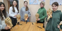 Шебекинские школьники попробовали себя в роли парикмахеров - Мир Белогорья