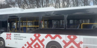 В Белгороде при детонации беспилотника ВСУ повреждены автобус и легковушка - БелПресса