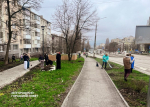 Продолжаются субботники с депутатами и жителями
