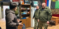 Татьяна Круглякова поздравила бойцов территориальной самообороны с Пасхой - Сетевое издание Знамя 31