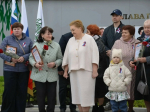В праздник Весны и Труда состоялось открытие Доски трудовой славы, на которой размещены портреты семи наших земляков, выдающихся тружеников, удостоенных высокого звания Героя Социалистического труда.