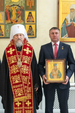 Митрополит Иоанн пожелал новому врио губернатора стать «щитом Белогорья»