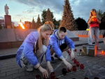 В честь героических предков активисты «Движения первых» и «Волонтёров Победы» создали символическую инсталляцию.