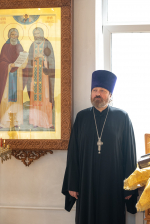 в День молодёжи митрополит Иоанн совершил молебен и посвятил во чтецы семинаристов