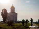 Над Белгородом подняли Знамя Победы в честь Дня освобождения города - Изображение 1
