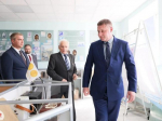 В Старом Осколе Александр Шуваев проинспектировал ход ремонта дорог и медколледжа - Изображение 2
