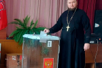 Свой гражданский долг исполняют и представители духовенства.