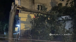 В Белгороде устраняют последствия сильного ветра